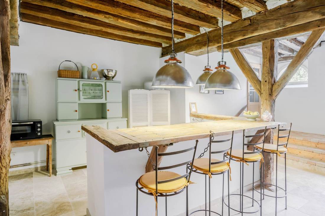 Bar en bois brut