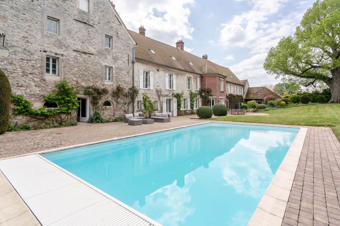 Extérieurs, piscine et jardin